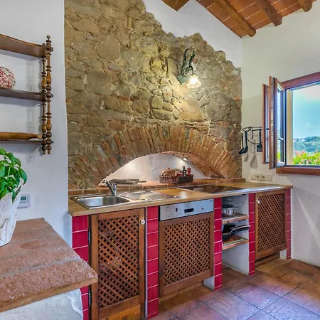 Papavero By Interhome Apartamento Montevarchi